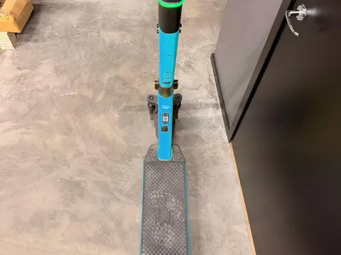 Navee V1 Pro